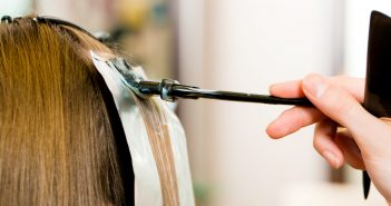 Les pires erreurs à éviter pour une coloration maison coloration cheveux maison