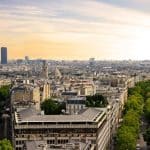 Une tour vieille de plusieurs années