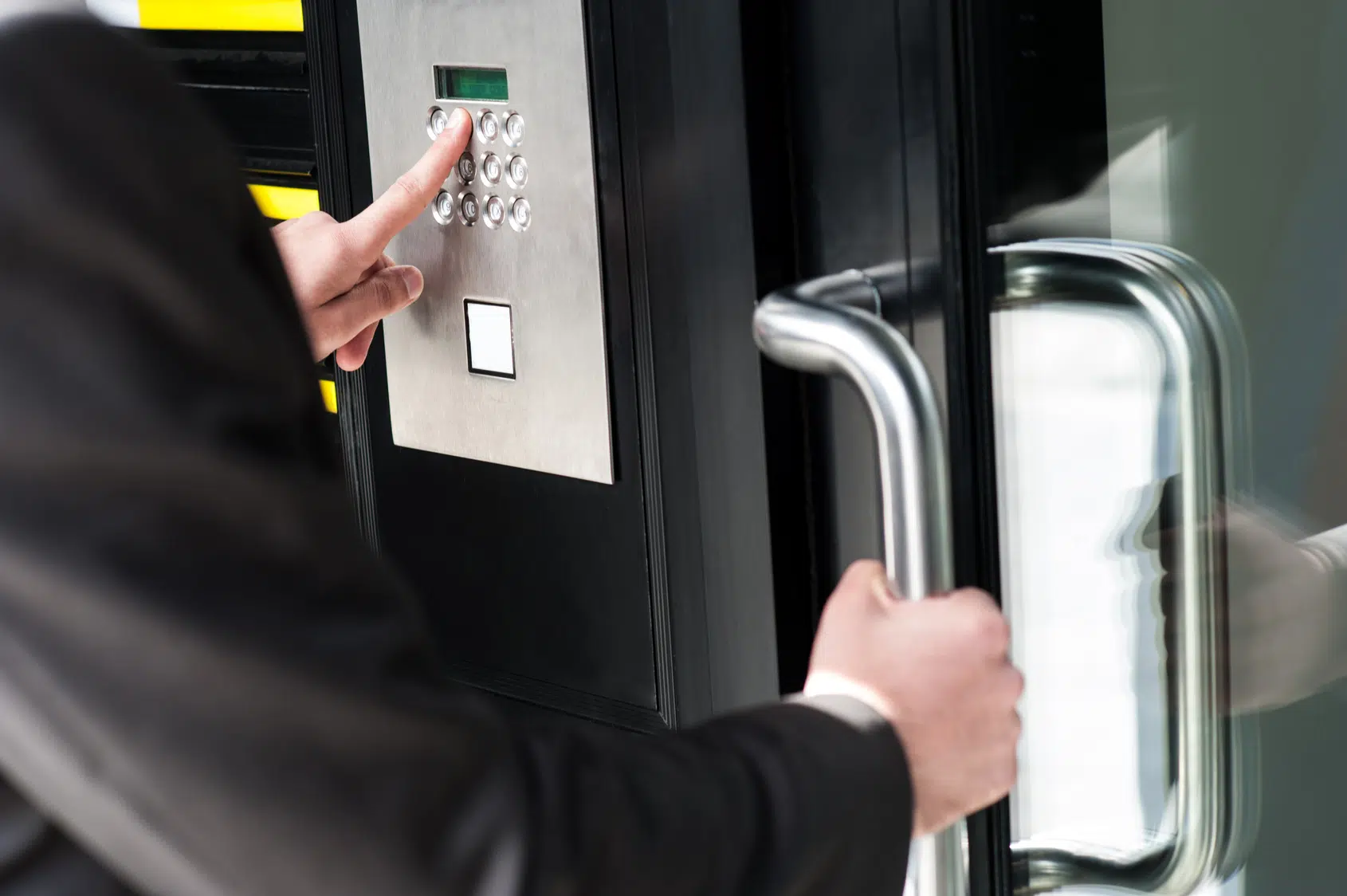 Découvrir le monde de la porte blindée