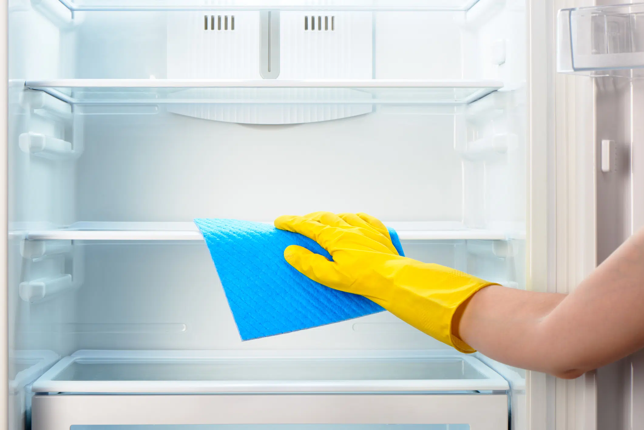 Nettoyer son réfrigérateur : mode d'emploi!