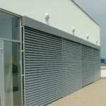 Le brise-soleil orientable : une installation esthétique et efficace